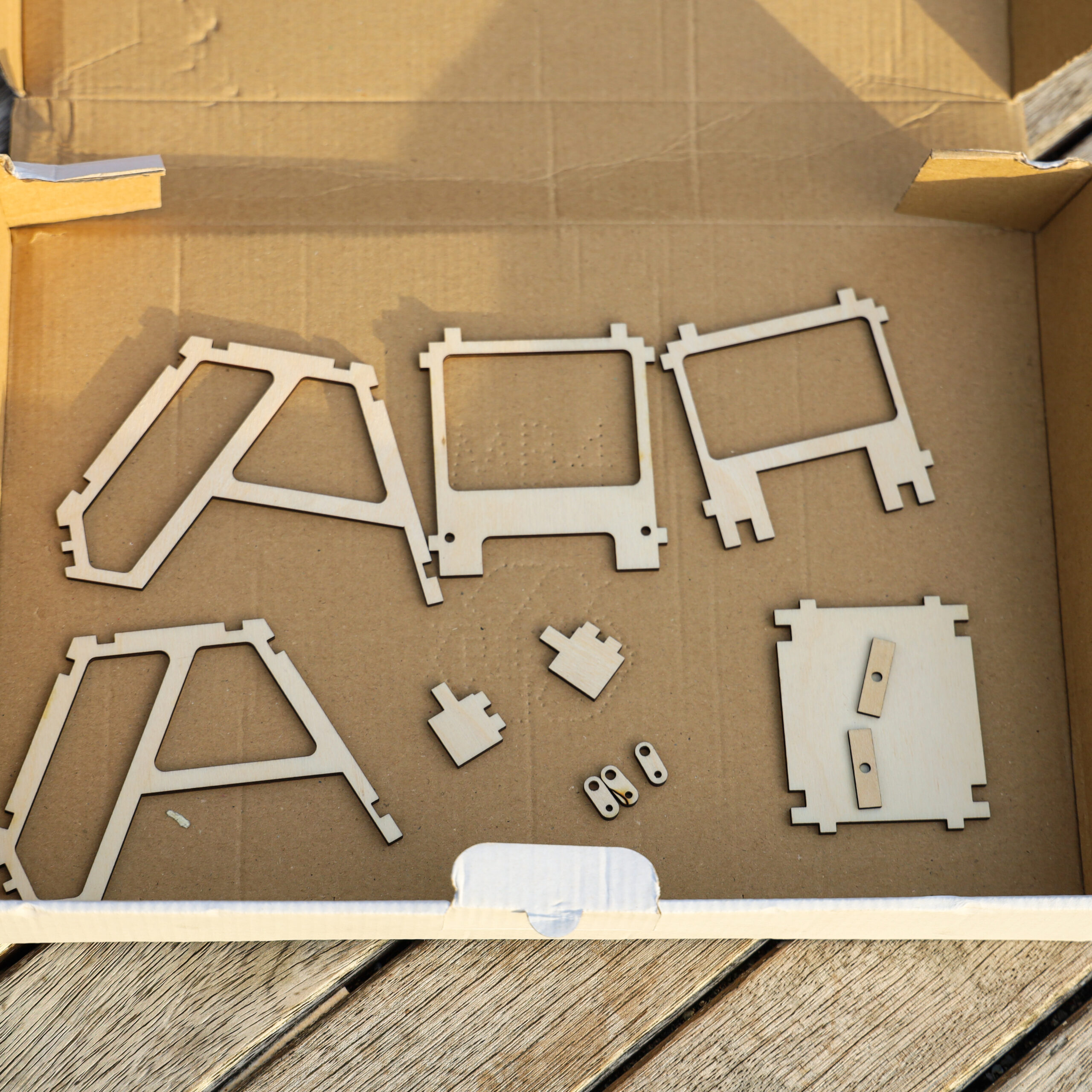 Zestaw do złożenia: traktorek + kabina - obrazek 5